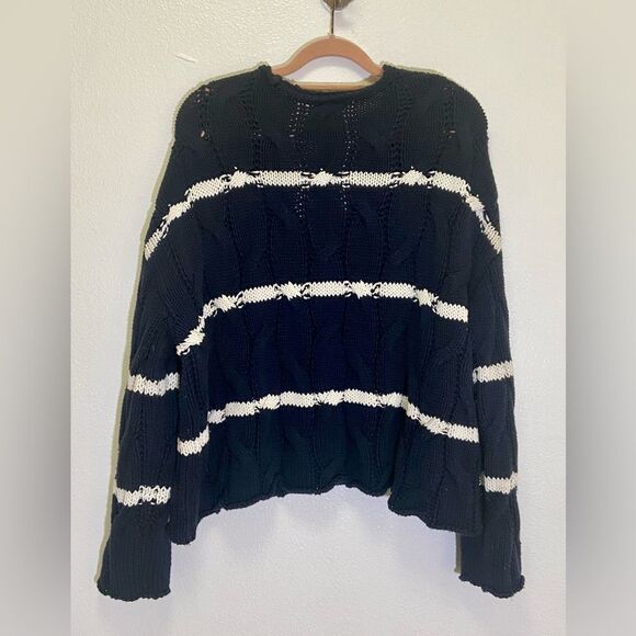 Zara - Striped Cropped Cable Knit Sweater - size L - Picture 3 of 10